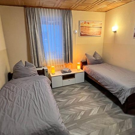 Fewo, Monteurwohnung Pauline Gorxheim エクステリア 写真